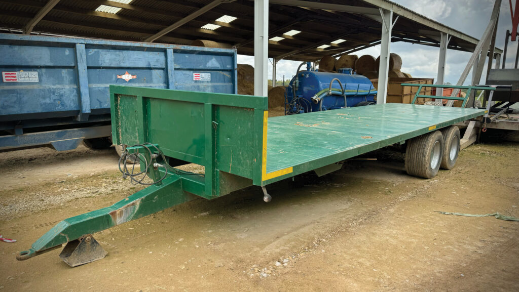 Flatbed trailer