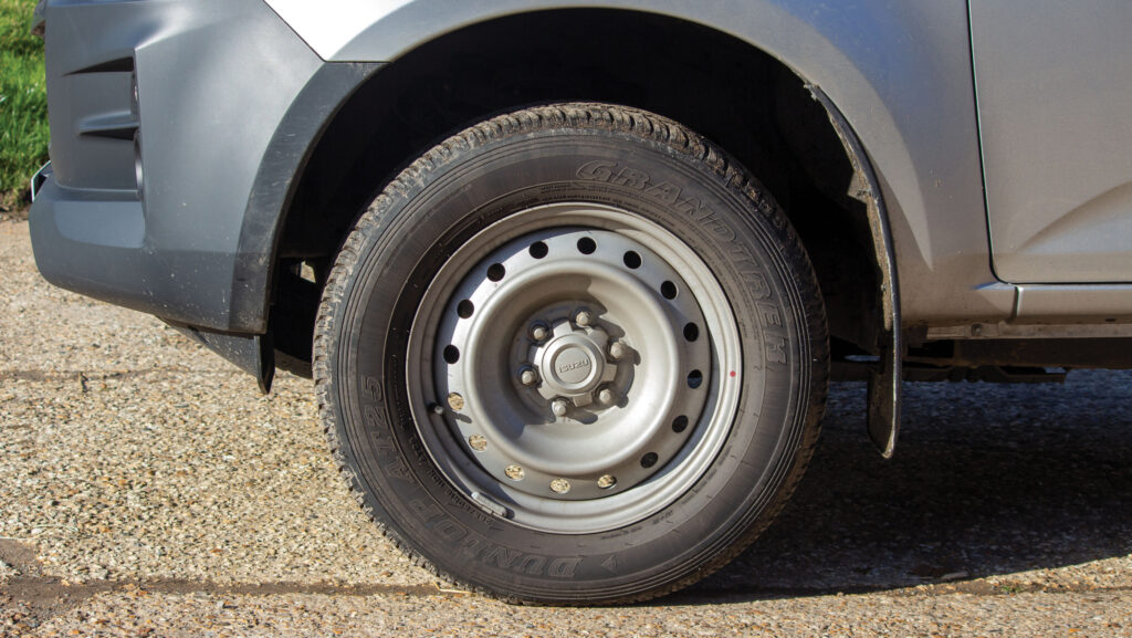 Steel wheels on a Isuzu D-Max Utility 4x4