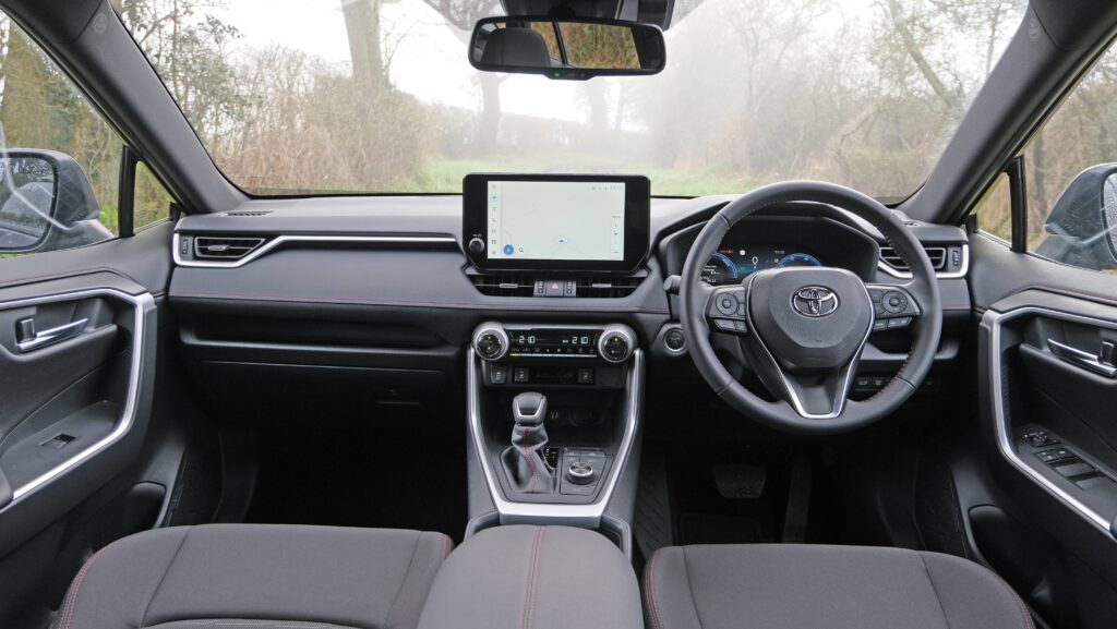 Toyota Rav 4 interior