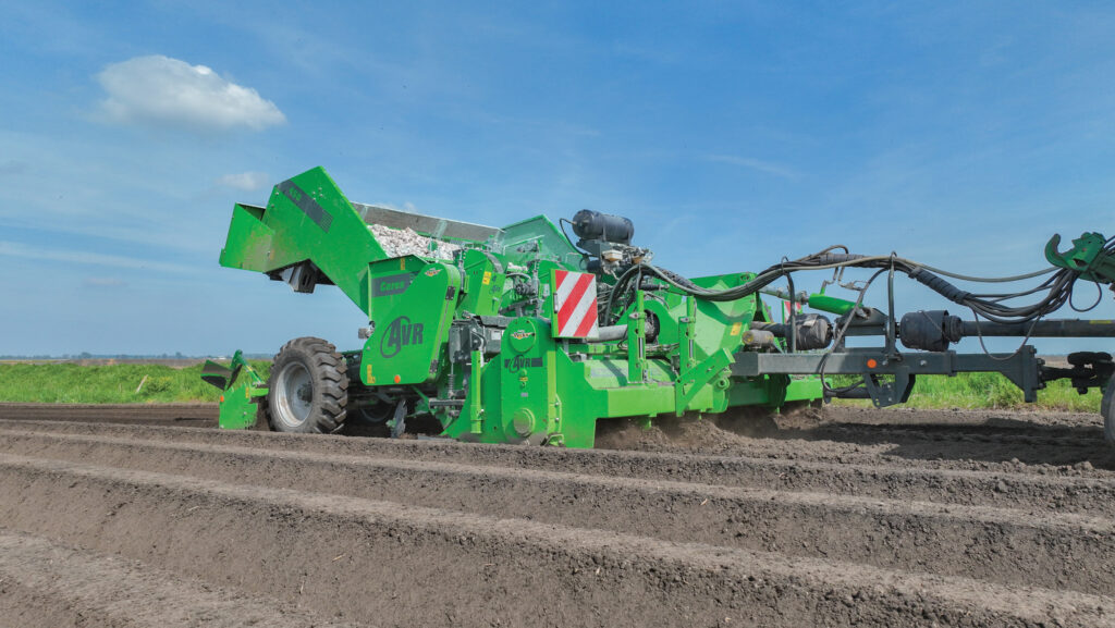 Ceres multiplanter in field