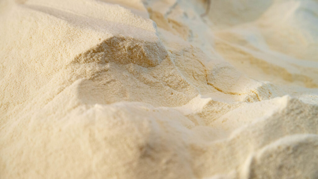 Milk powder © Tim Scrivener