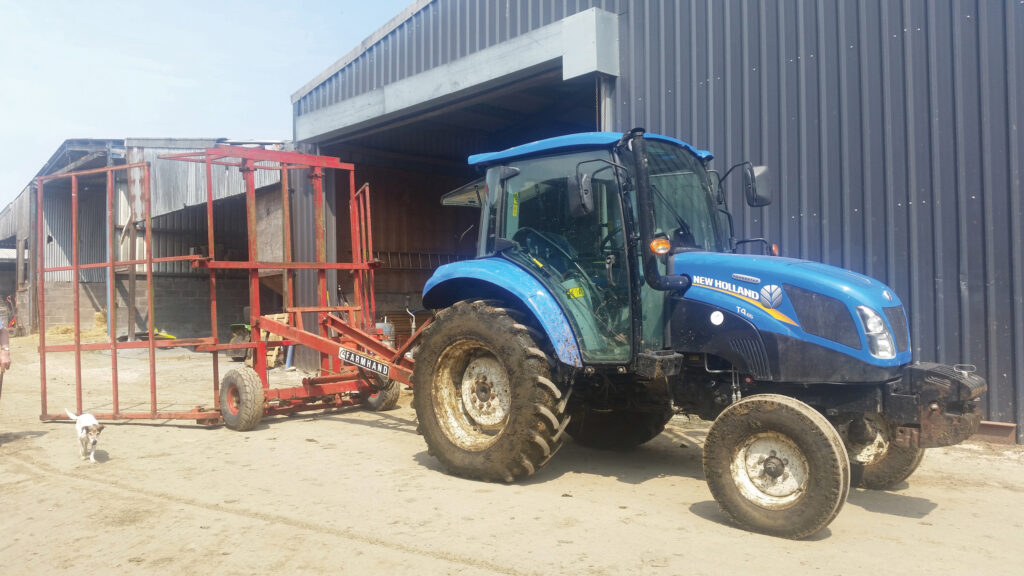 2013 New Holland T4.65 tractor