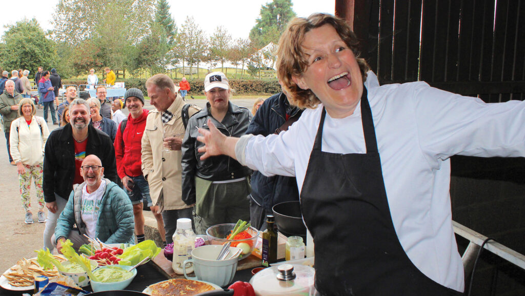 Chef Steph Moon at Out on the Farm event © Clancy Walker