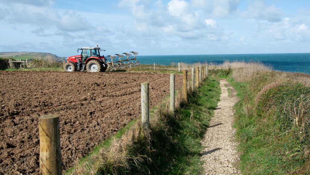 Cornwall Council passes motion against ‘family farm tax’ - Farmers Weekly