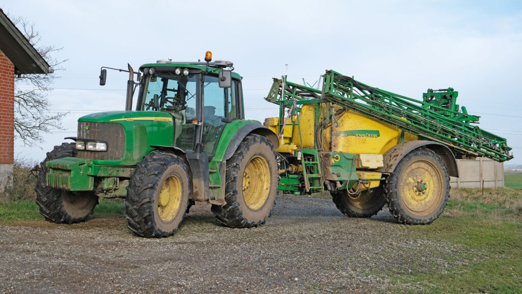 John Deere 6820 and 740 sprayer