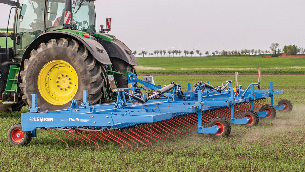 Lemken’s Thulit tine harrow now goes  to 12.2m wide © Lemken