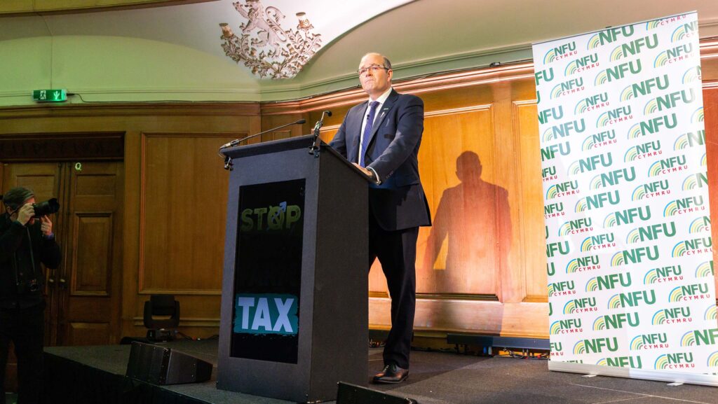 Tom Bradshaw speaking at Church House © Miranda Parry Photography/NFU