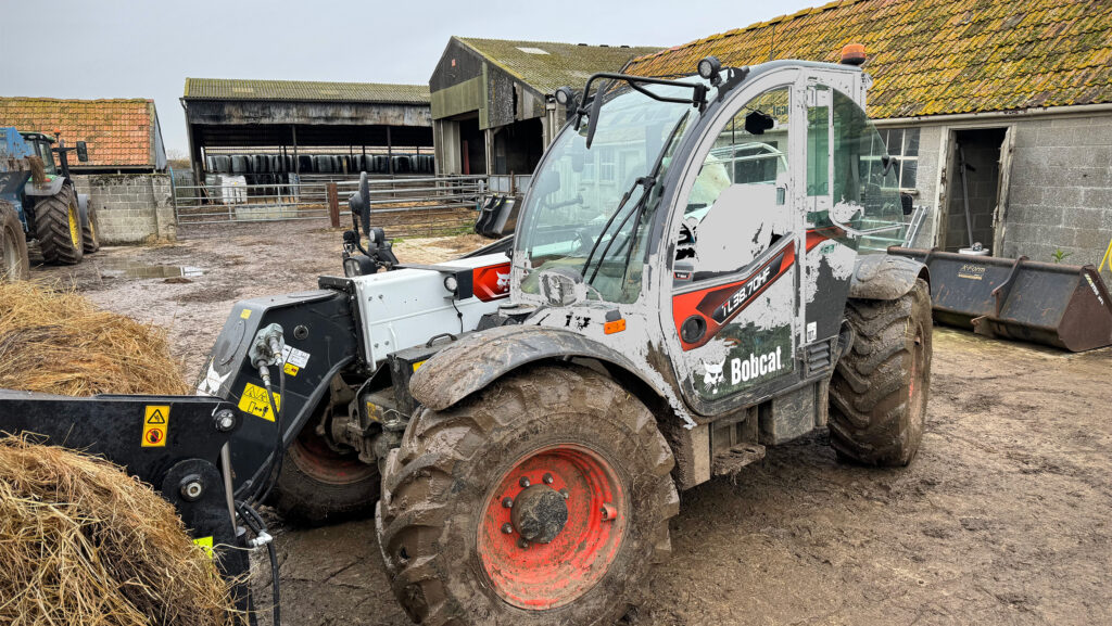 Bobcat TL38.70 HF telehandler