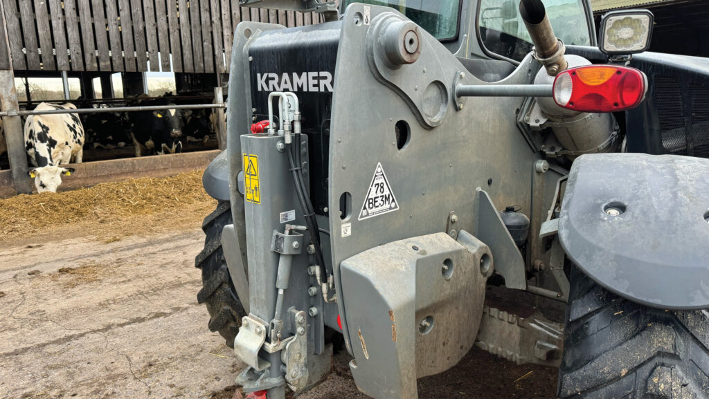 Kramer KT407 Ecospeed telehandler pick-up hitch