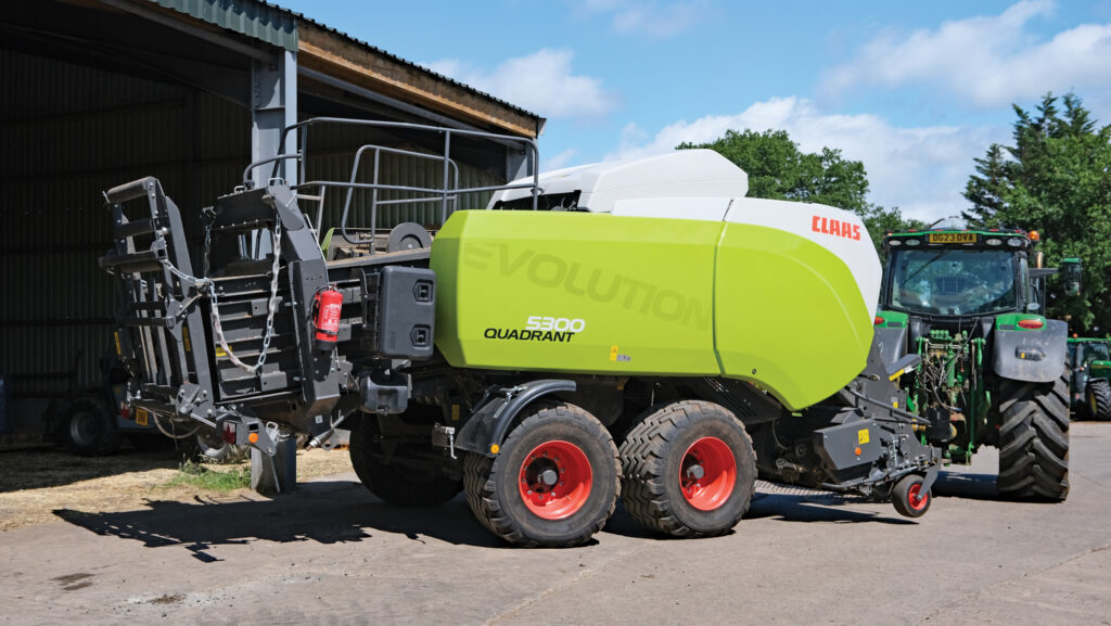 Claas Quadrant 5300 Evolution baler © James Andrews