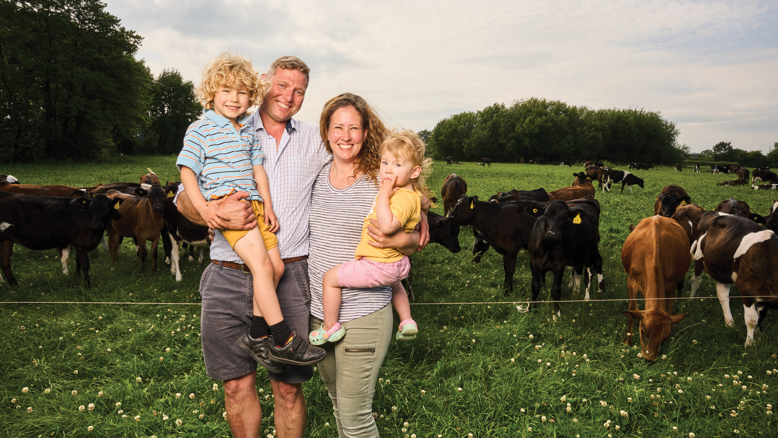 Dan and Natalie Lovatt, and children Ted and Pippa
