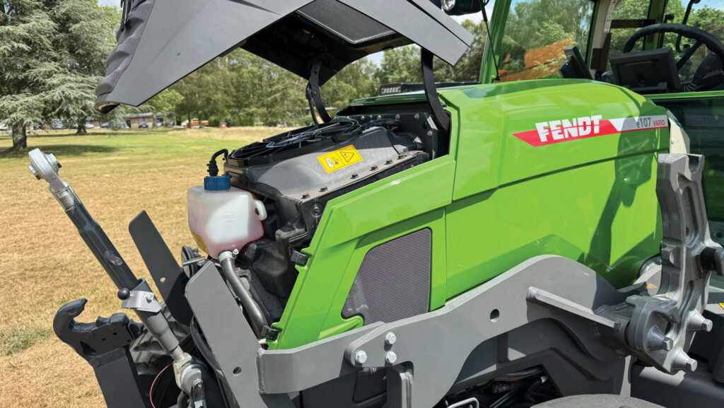 Fendt 75hp e100 Vario tractor cooling pack