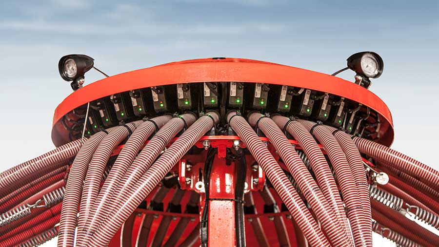KUHN’s Vistaflow system