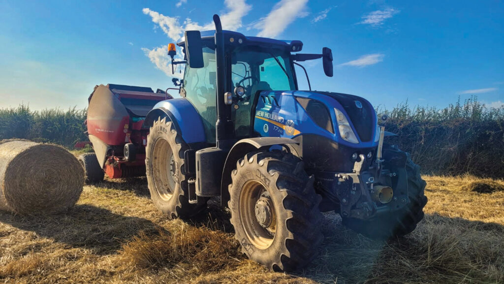 New Holland T7.210 tractor