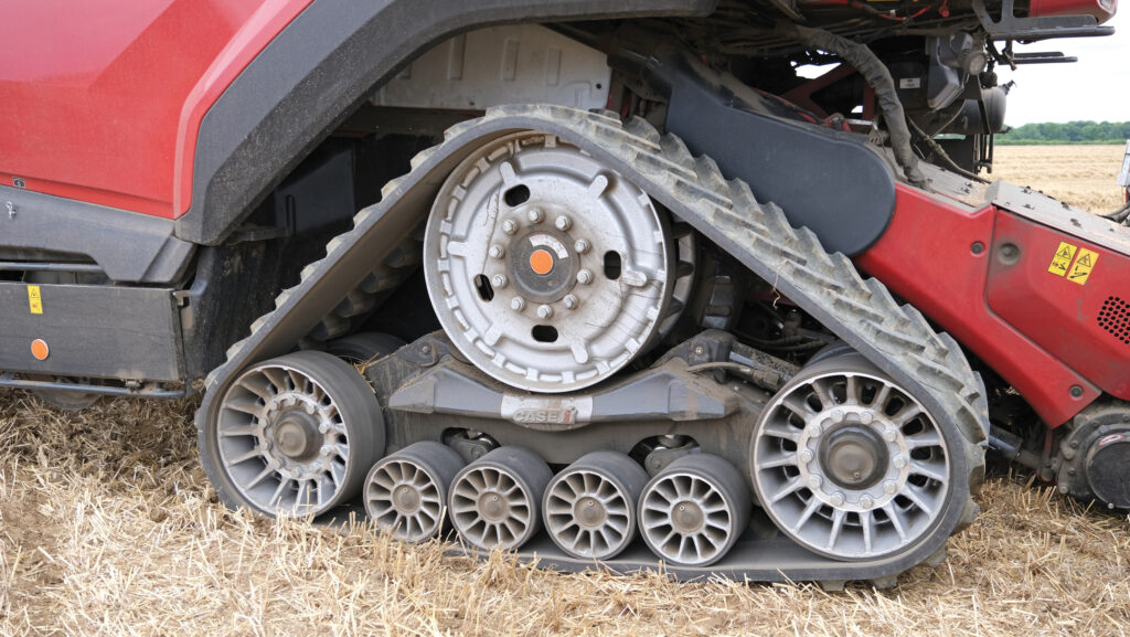 combine harvester tracks