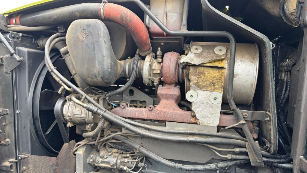 Claas Ares 816 engine ECU and radiator