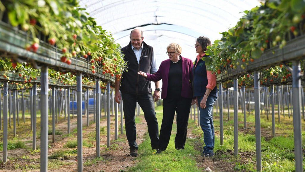 Tom Bradshaw, Dame Angela Eagle and Marion Regan © PagePix/NFU