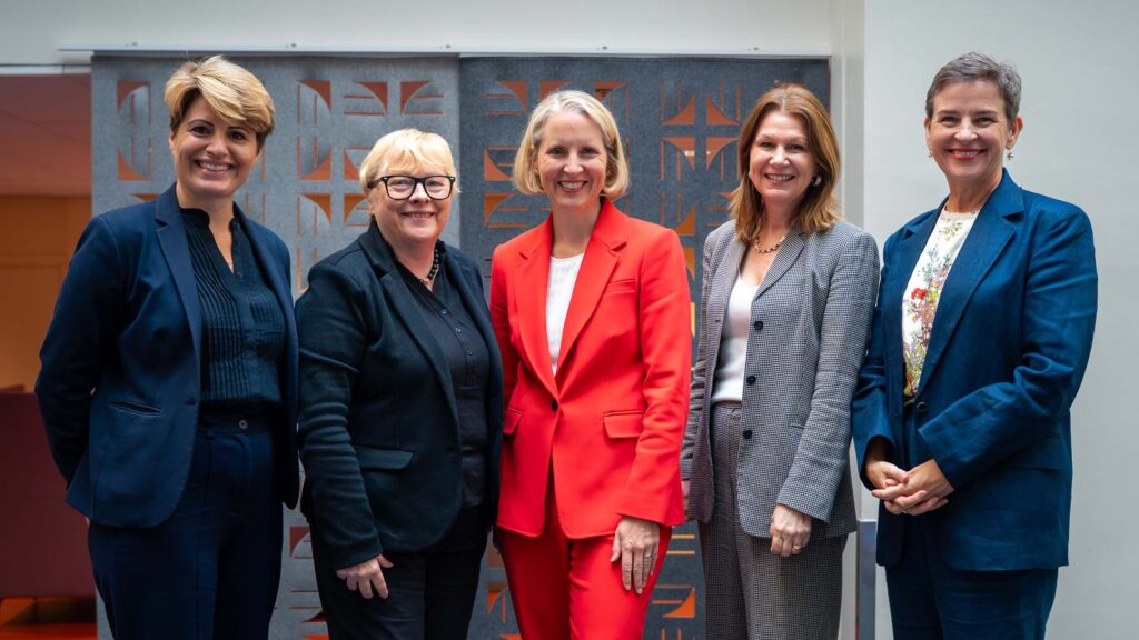 Left to right: Emma Hardy, Angela Eagle, Emma Reynolds, Baroness Hayman and Mary Creagh © Sam Ross/Defra