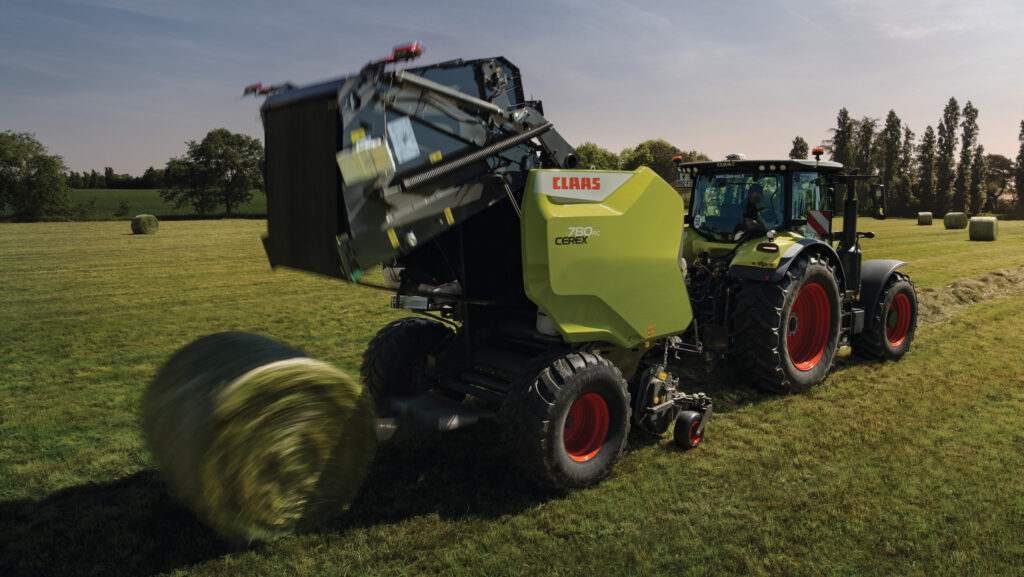 Round baler ejecting a bale