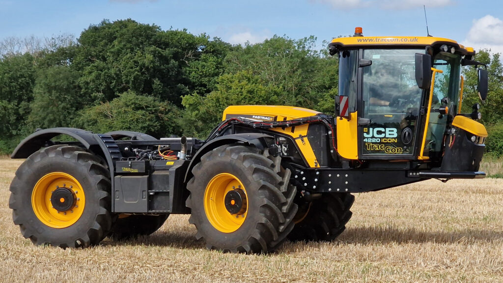 Trac-Con’s forward control JCB Fastrac conversion © Trac-Con