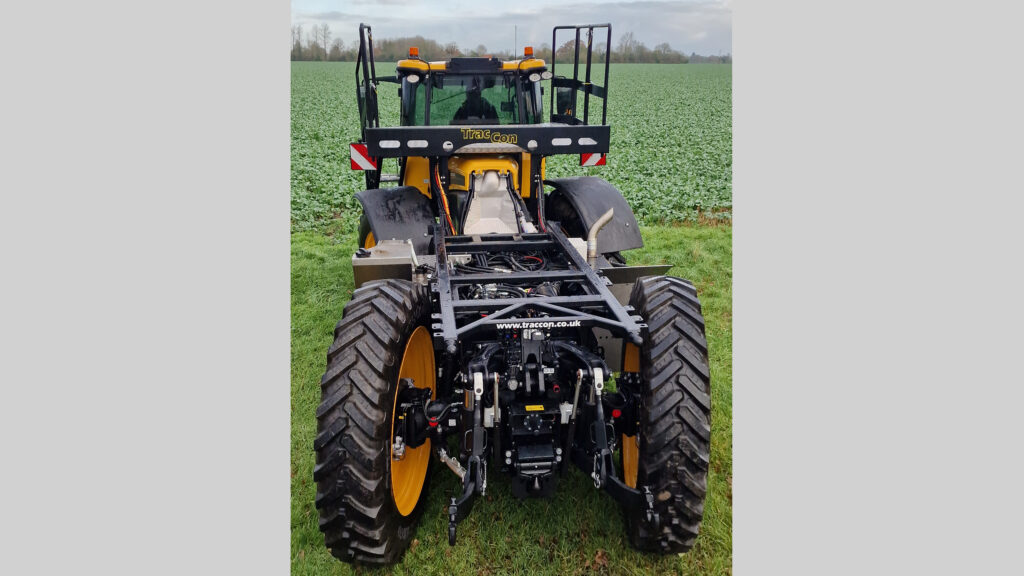 Row-crop wheels on on Fastrac 4220 iCon conversion
