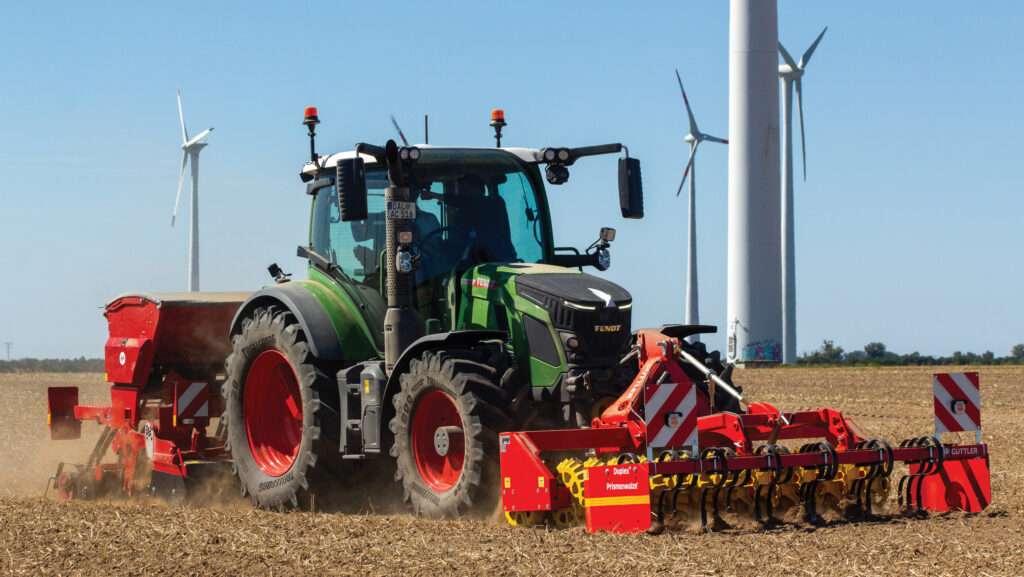 Fendt 500 series tractor
