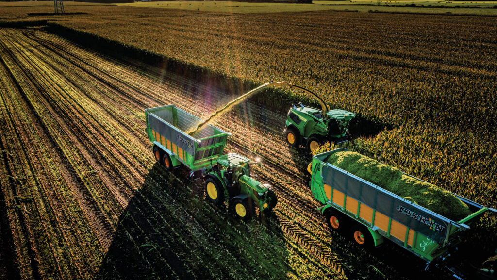 John Deere F9-1000 forage harvester