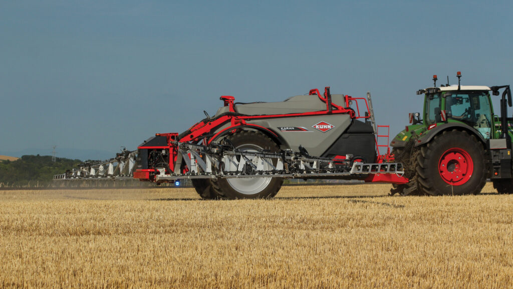 Kuhn Karan trailed sprayer