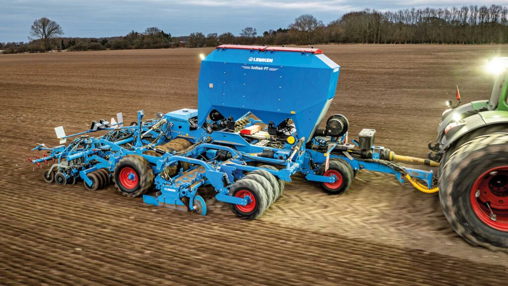 Lemken Solitair trailed cultivator drill