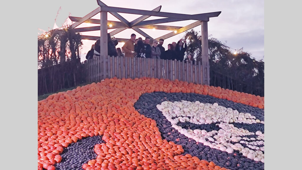 Sharon, Kellie and Jack Osbourne visit Ozzy Osbourne pumpkin mural at Sunnyfield Farm