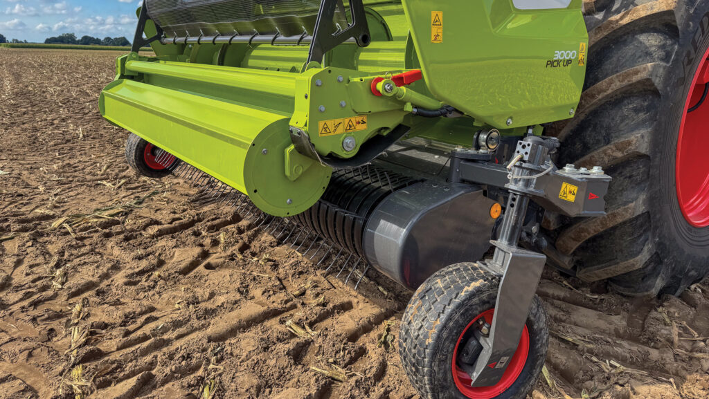 Claas Jaguar 1200 grass pick-up