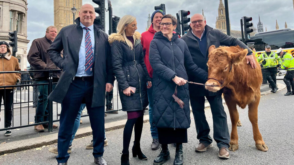 © MAG/Philip Clarke