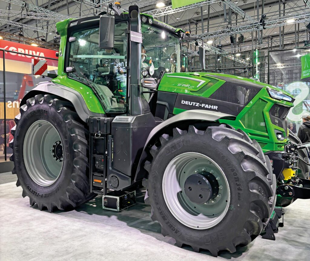 Deutz-Fahr 8340 tractor