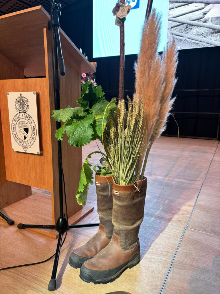 Wellies paying tribute to David RIchardson