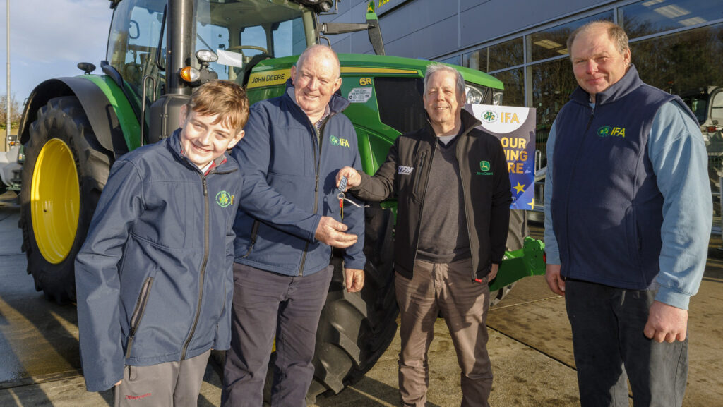 Irish farm leader drives tractor to Brussels for mass demo