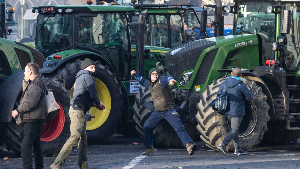 European farmers bring chaos to Brussels over trade fears