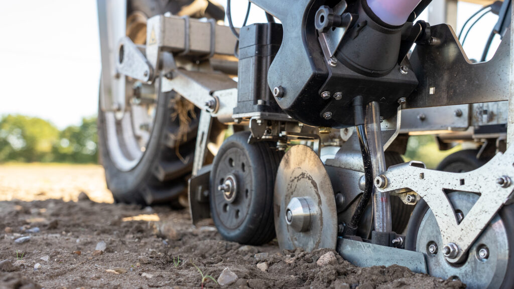 Seed and weed robot now geared for maize, beans and peas