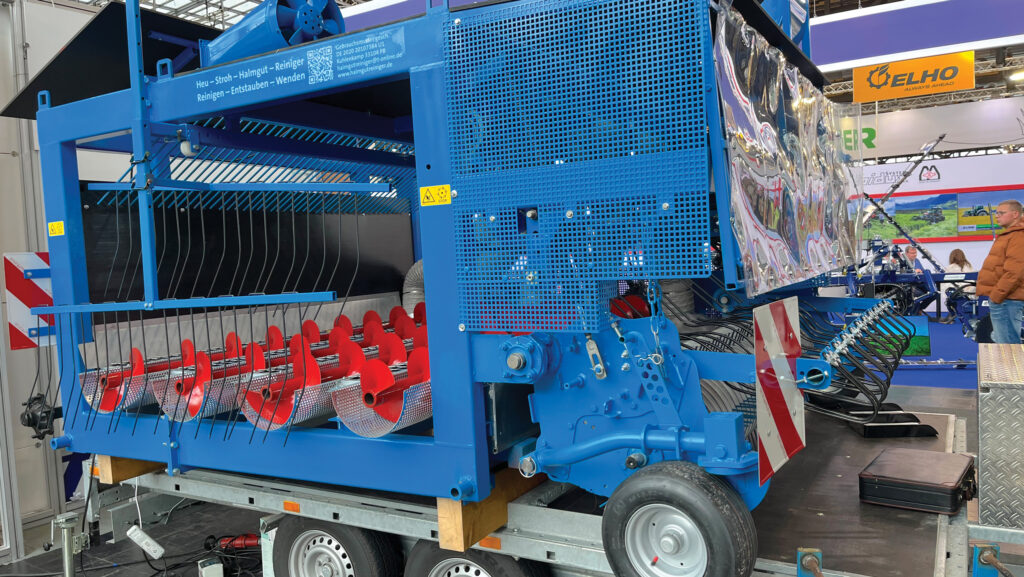 Kuhlenkamp hay cleaner © Nick Fone