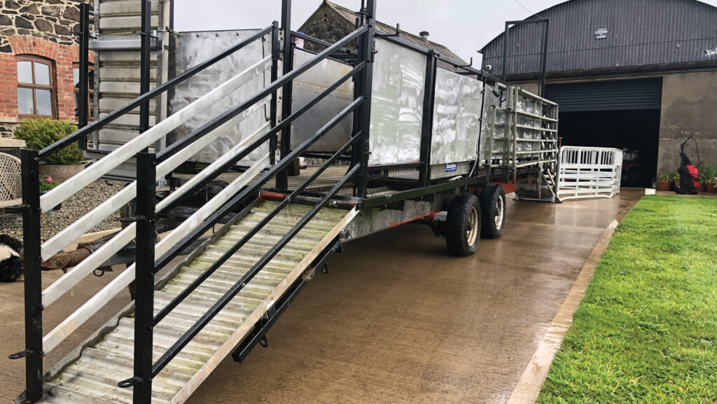 Alastair Hall's mobile race © Alastair Hall