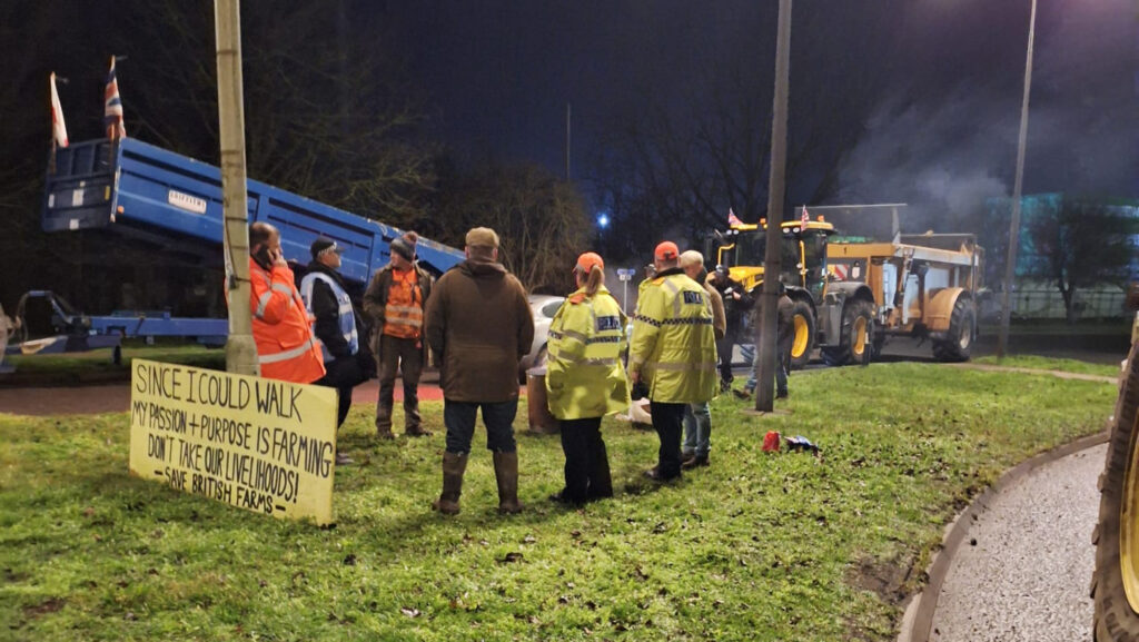 Felixstone tractor protest