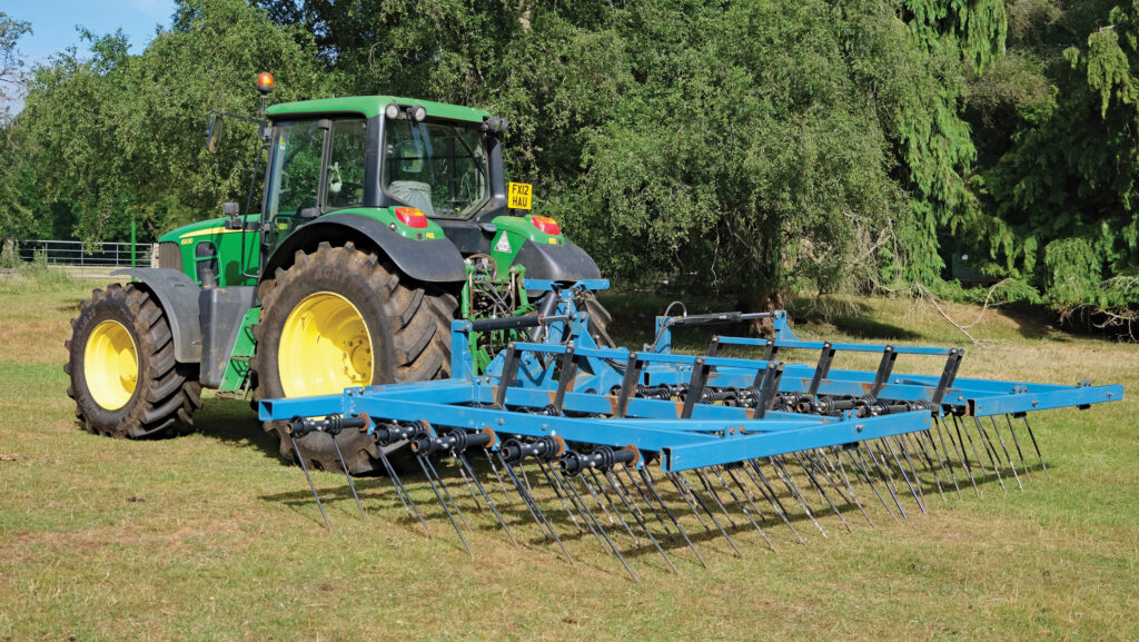 Joe Brodie's straw rake © James Andrews