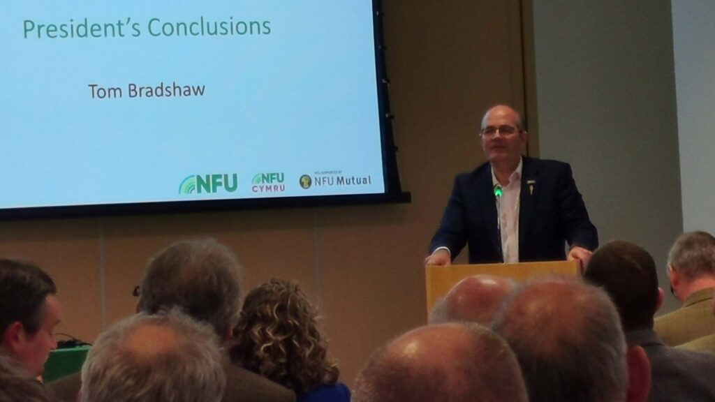 Tom Bradshaw © MAG/Philip Case