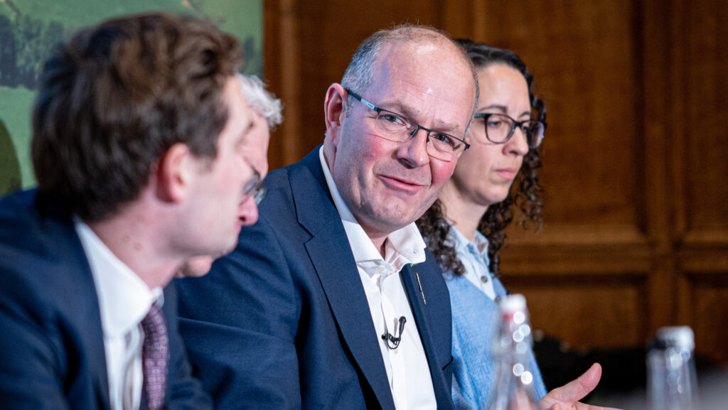 Tom Bradshaw © Telling Photography