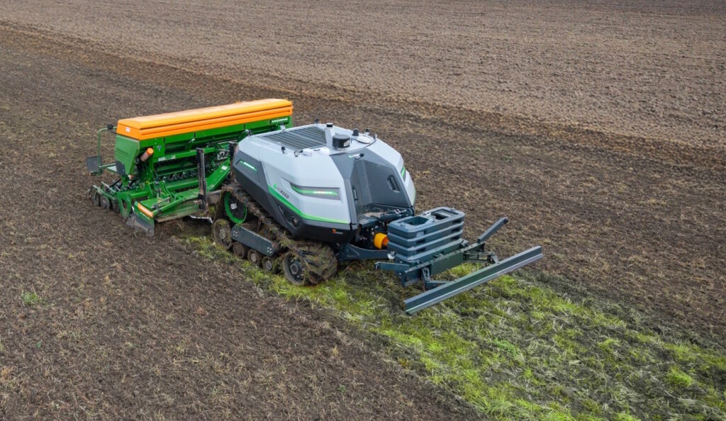 More power – the new AgBot T2 7 Series driverless tractor © AgXeed 