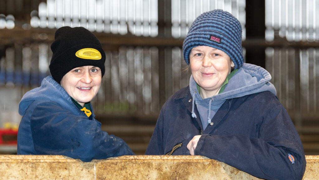 Anna and Vicky Morgan © Wayne Hutchinson