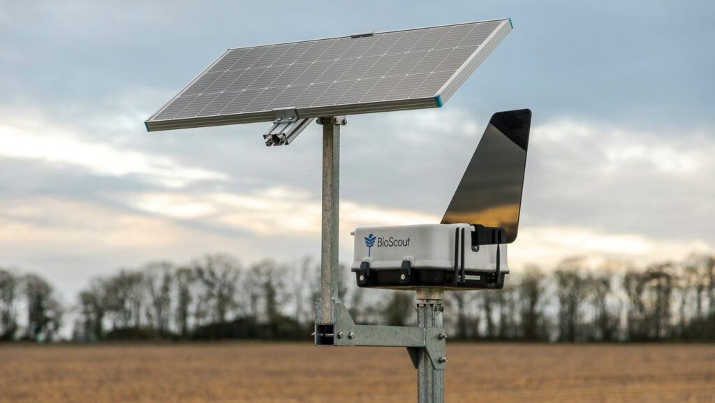 Bioscout spore detector