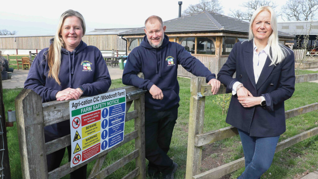 Cheryl and Andy Reeves with Caroline Platt (right)
