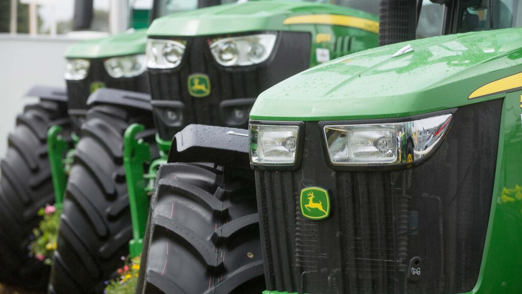 Arable farmers struggle to invest in new tractors