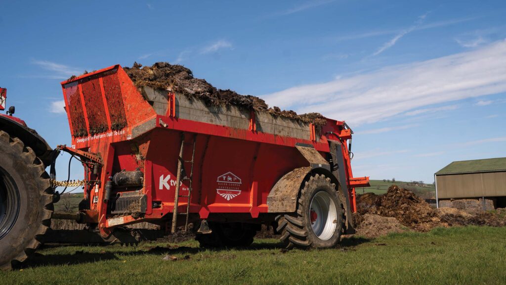 Fully loaded muckspreader