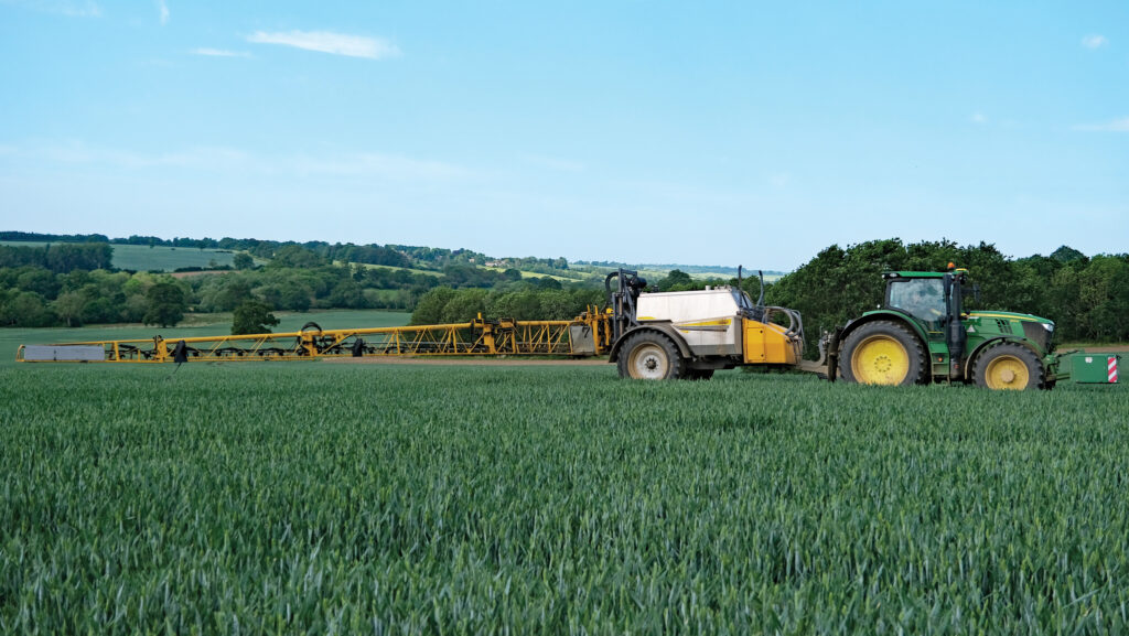 Chafer Sentry 6000 e trailed sprayer © James Andrews